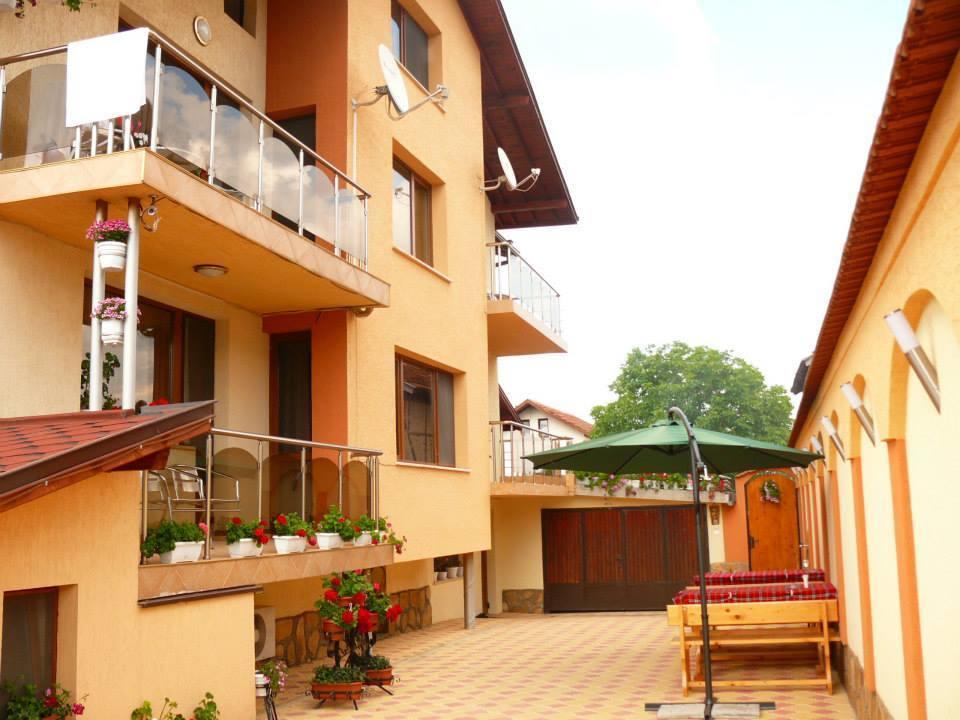 Hotel Kashta Peychevi Govedartsi Esterno foto